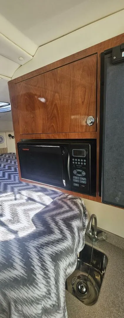 Slide: The Image of World Cat 320 EC 2008 - 4940347