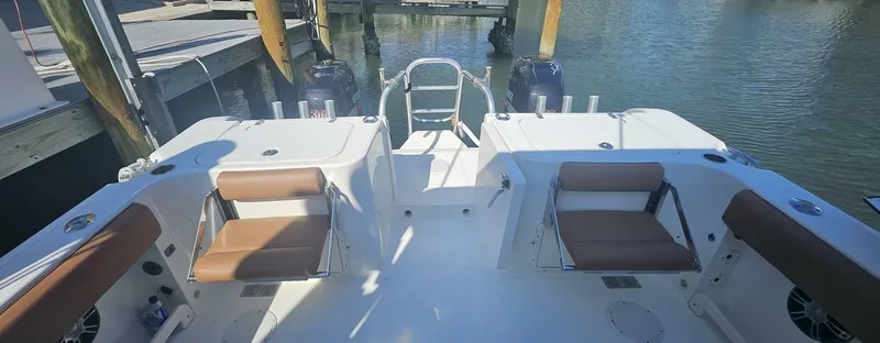 Slide: The Image of World Cat 320 EC 2008 - 4940359