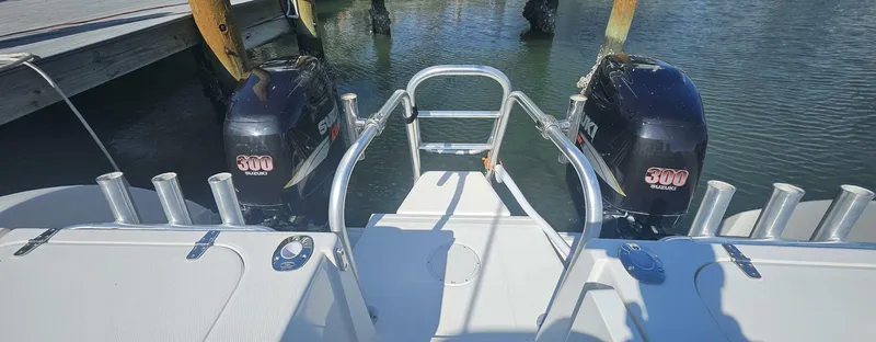 Slide: The Image of World Cat 320 EC 2008 - 4940360