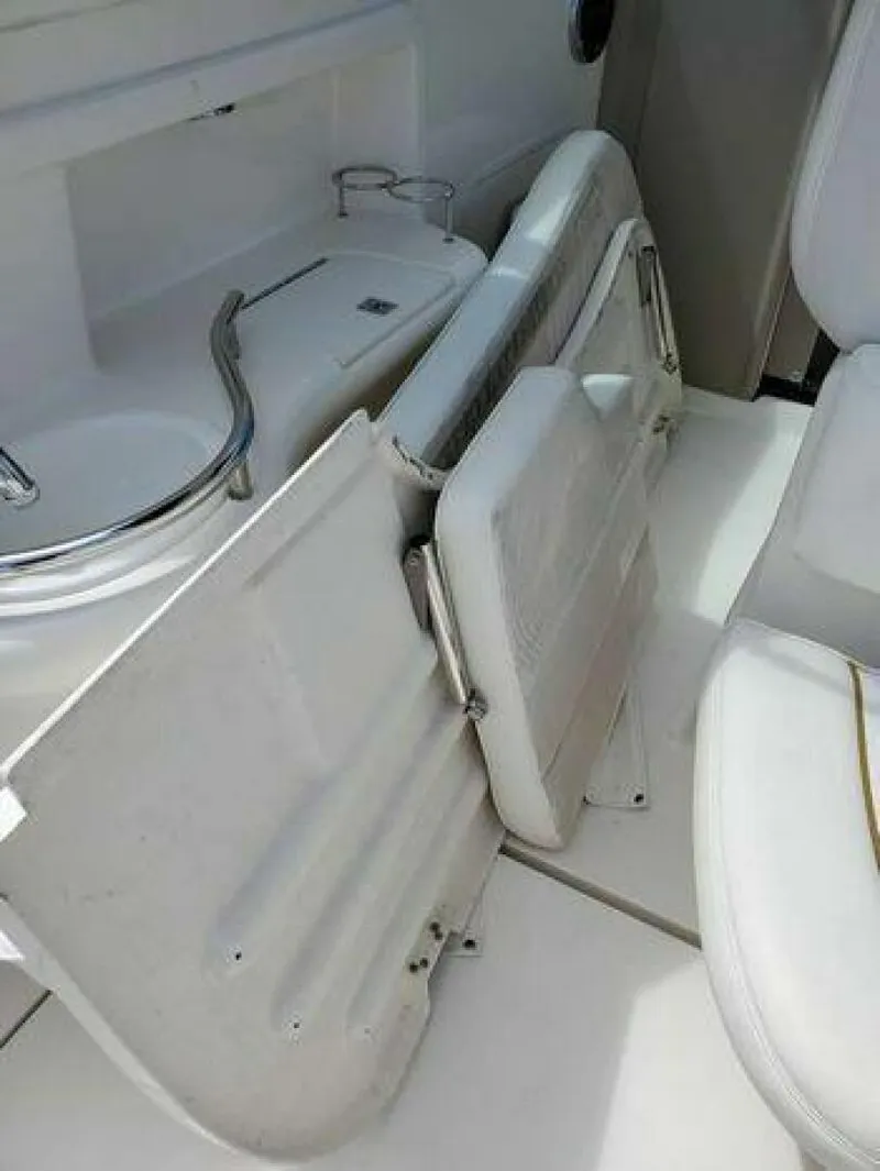 Slide: The Image of Sea Ray 310 Sundancer 2002 - 3989652