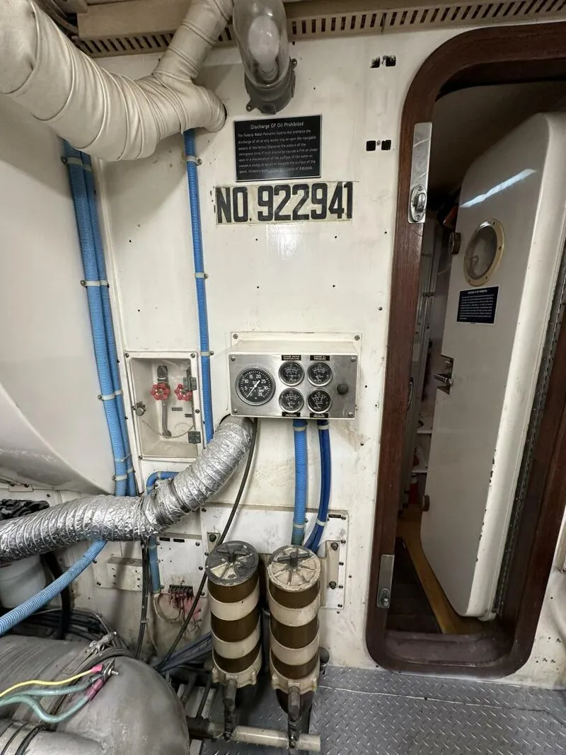 Slide: The Image of Viking Motor Yacht 1988 - 3988933