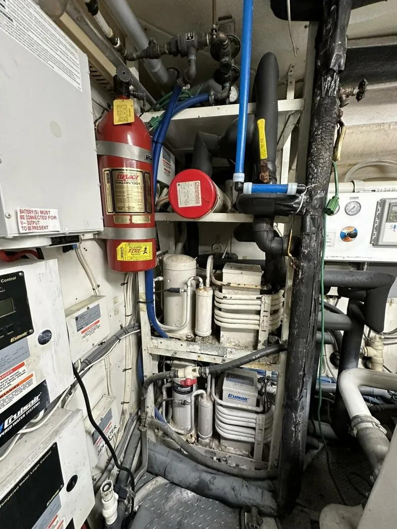 Slide: The Image of Viking Motor Yacht 1988 - 3988946