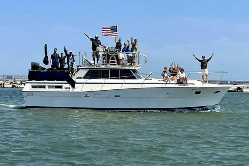 Slide: The Image of Viking 43 Double Cabin 1979 - 3990060