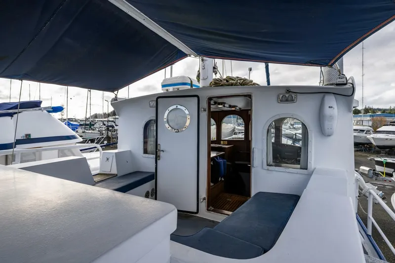 Slide: The Image of Diesel Duck 41-Plus 2009 - 5154556