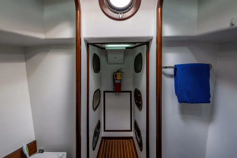 Slide: The Image of Diesel Duck 41-Plus 2009 - 5154566