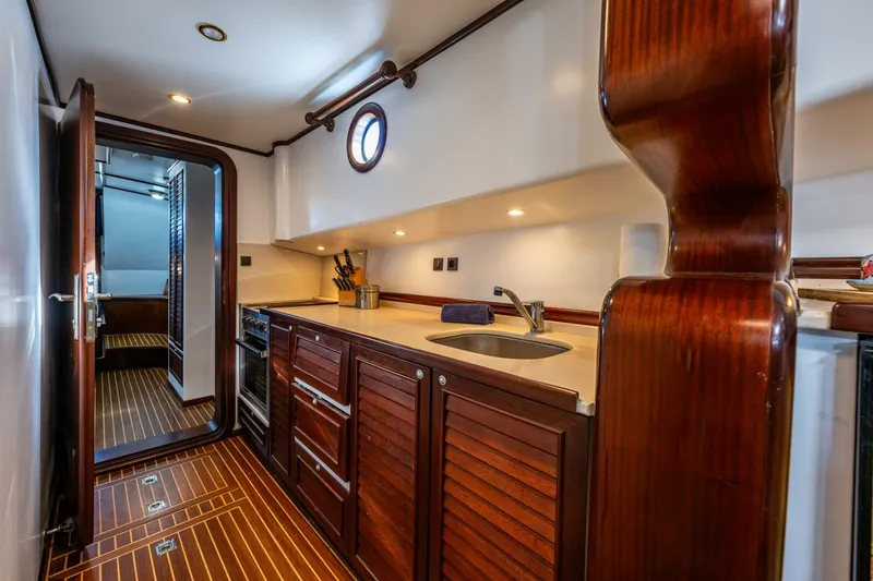 Slide: The Image of Diesel Duck 41-Plus 2009 - 5154573