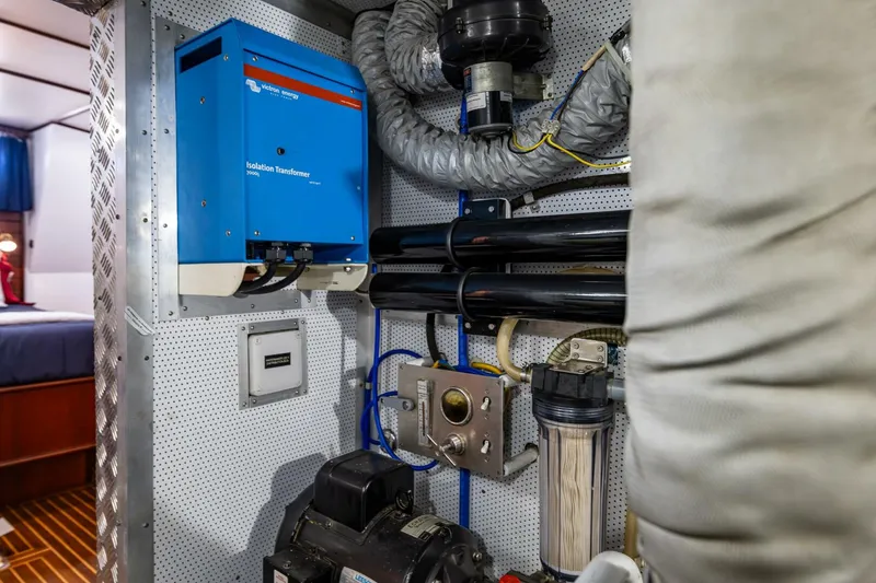 Slide: The Image of Diesel Duck 41-Plus 2009 - 5154581