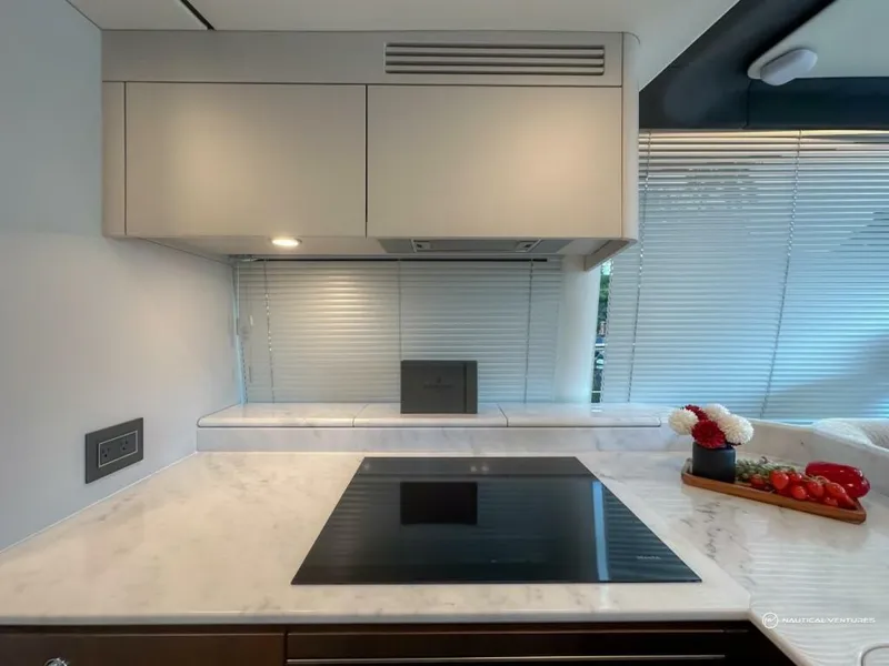 Slide: The Image of Fairline Phantom 65 2023 - 3971766