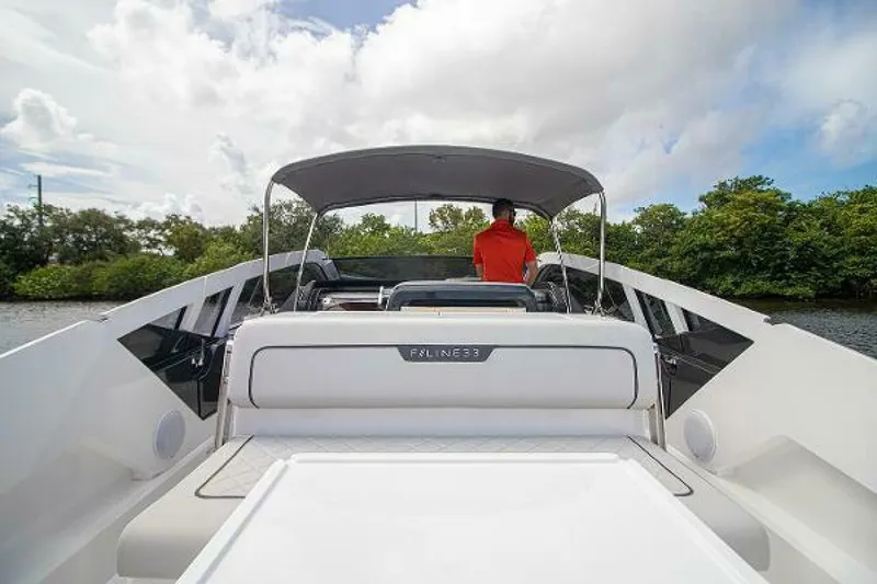 Slide: The Image of Fairline F Line 33 2021 - 3971966