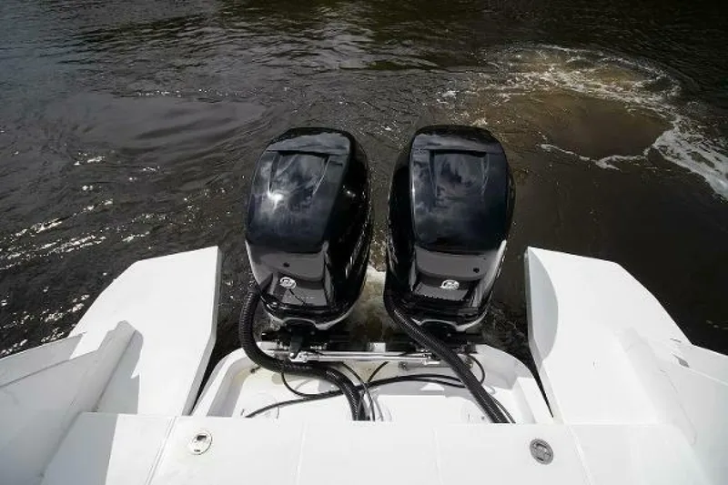 Slide: The Image of Fairline F Line 33 2021 - 3971971