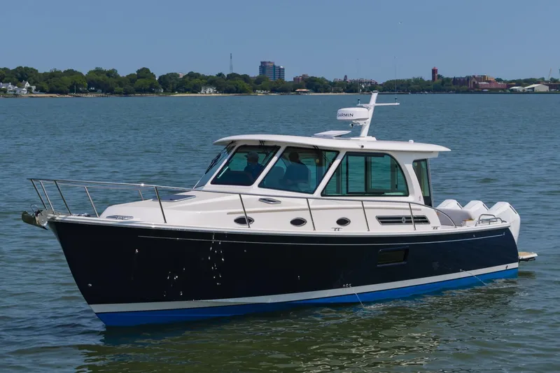 Slide: The Image of 39BackCove3902025009 - 5375624