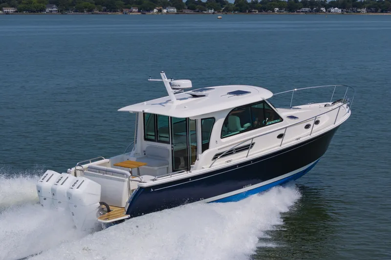 Slide: The Image of 39BackCove3902025141 - 6025024