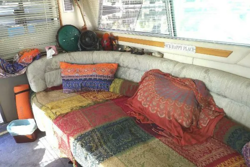 Slide: The Image of Sea Ray 370 Sedan Bridge 1993 - 3973830