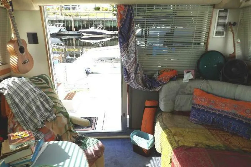 Slide: The Image of Sea Ray 370 Sedan Bridge 1993 - 3973832