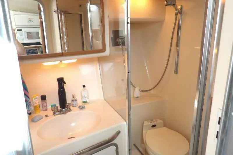 Slide: The Image of Sea Ray 370 Sedan Bridge 1993 - 3973843