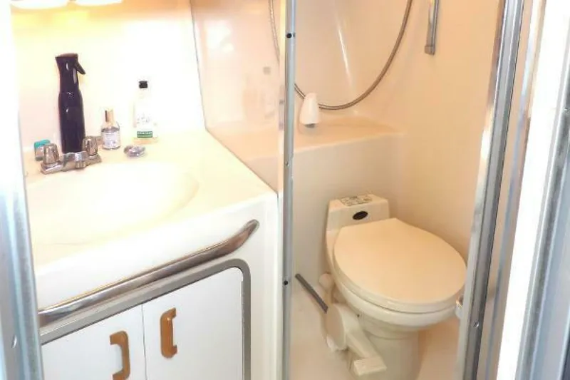 Slide: The Image of Sea Ray 370 Sedan Bridge 1993 - 3973844