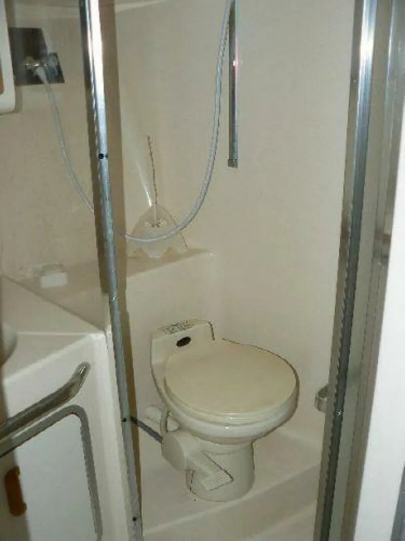 Slide: The Image of Sea Ray 370 Sedan Bridge 1993 - 3973845