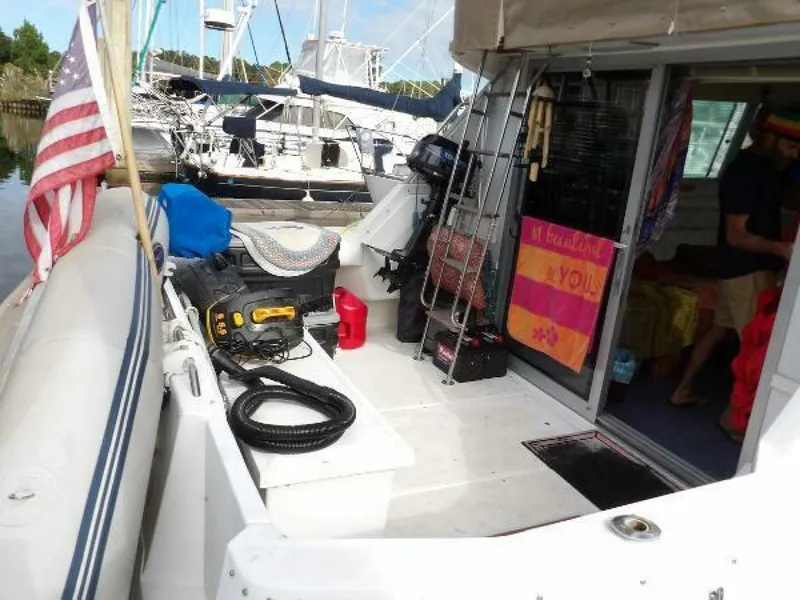 Slide: The Image of Sea Ray 370 Sedan Bridge 1993 - 3973803