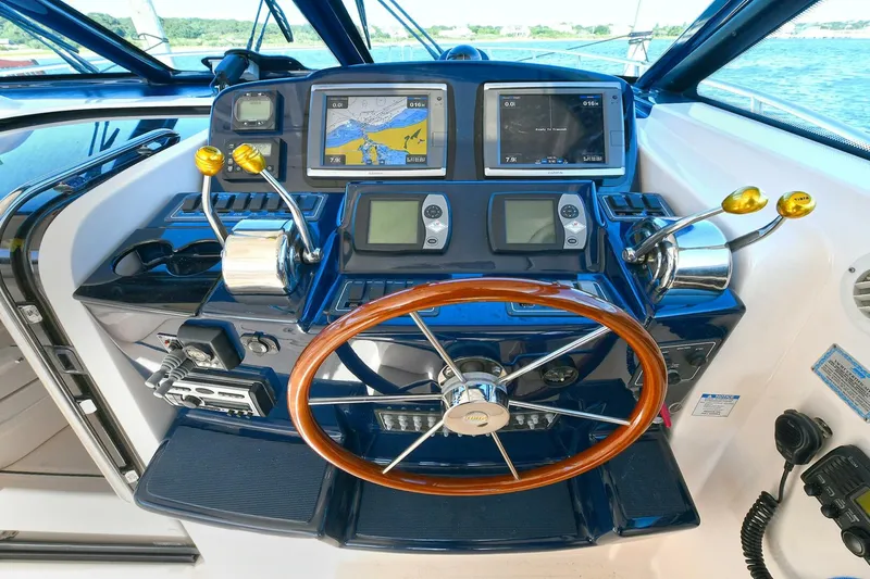 Slide: The Image of Tiara 4200 Open 2008 - 3975665