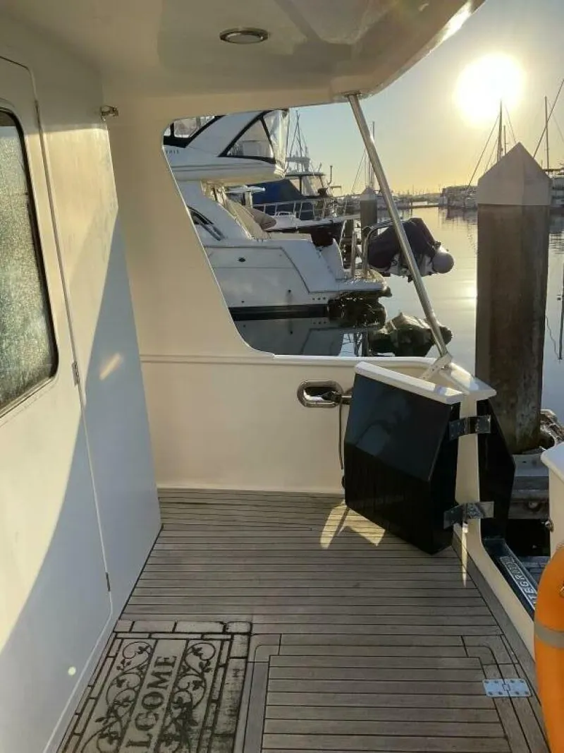 Slide: The Image of Integrity 45 2012 - 3983268