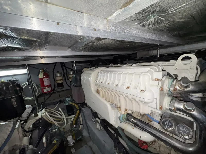 Slide: The Image of Sea Ray 480 Motor Yacht 2002 - 5933179