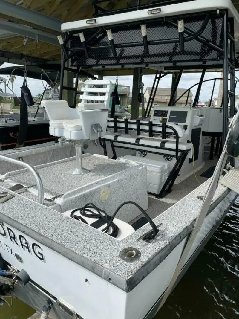 Slide: The Image of 1997 Custom 31 Center Console Pullin Drag - 3981043