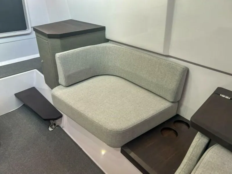 Slide: The Image of Axopar 37XC CROSS CABIN 2024 - 4874921