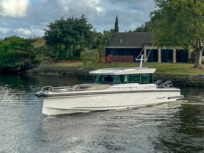 Slide: The Image of Axopar 37XC CROSS CABIN 2024 - 4874914