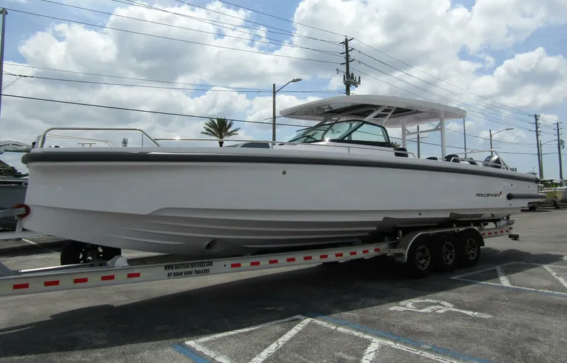 Slide: The Image of Axopar 37 Sun Top 2024 - 5284009