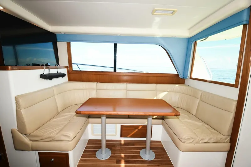 Slide: The Image of 2001 35 Cabo Flybridge - VIKINGOS - Dinette - 3992266