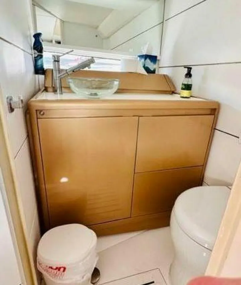 Slide: The Image of Canard eMotion HYBRID 2018 - 3982945