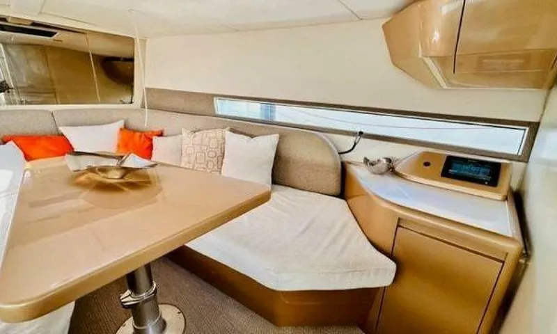 Slide: The Image of Canard eMotion HYBRID 2018 - 3982946