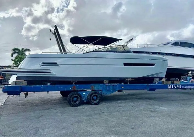 Slide: The Image of Canard eMotion HYBRID 2018 - 3982955