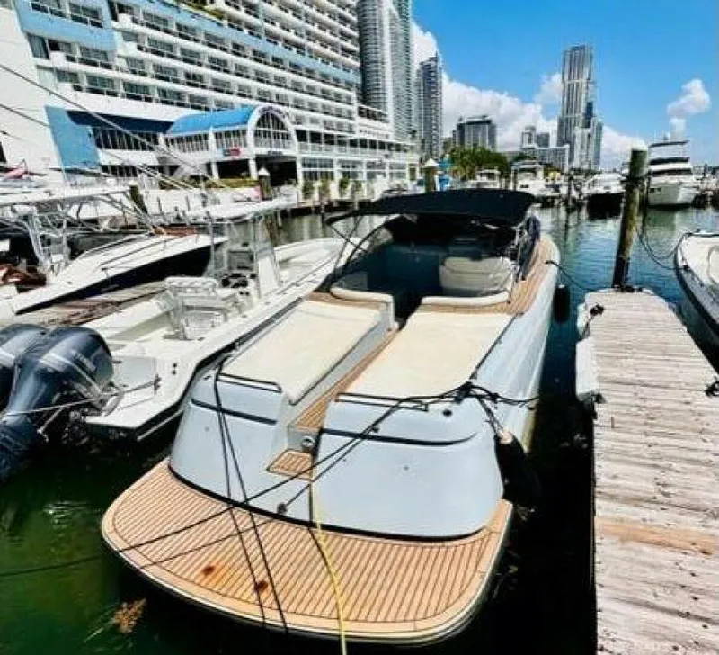 Slide: The Image of Canard eMotion HYBRID 2018 - 3982936