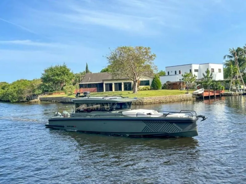 The Image of Brabus Shadow 900XC 2024 - 4231217