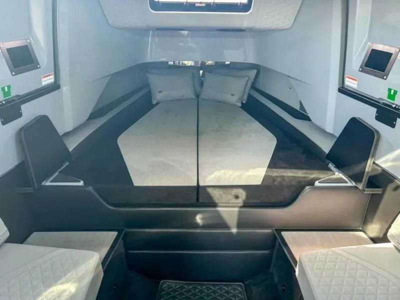 Slide: The Image of Brabus Shadow 900XC 2024 - 4231238