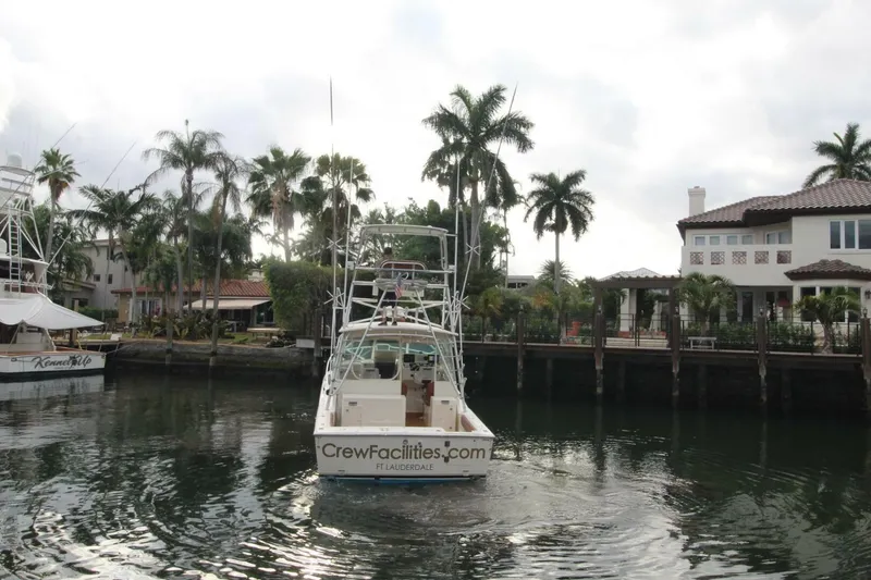 Slide: The Image of Albemarle 32 Express Profile - 3989442