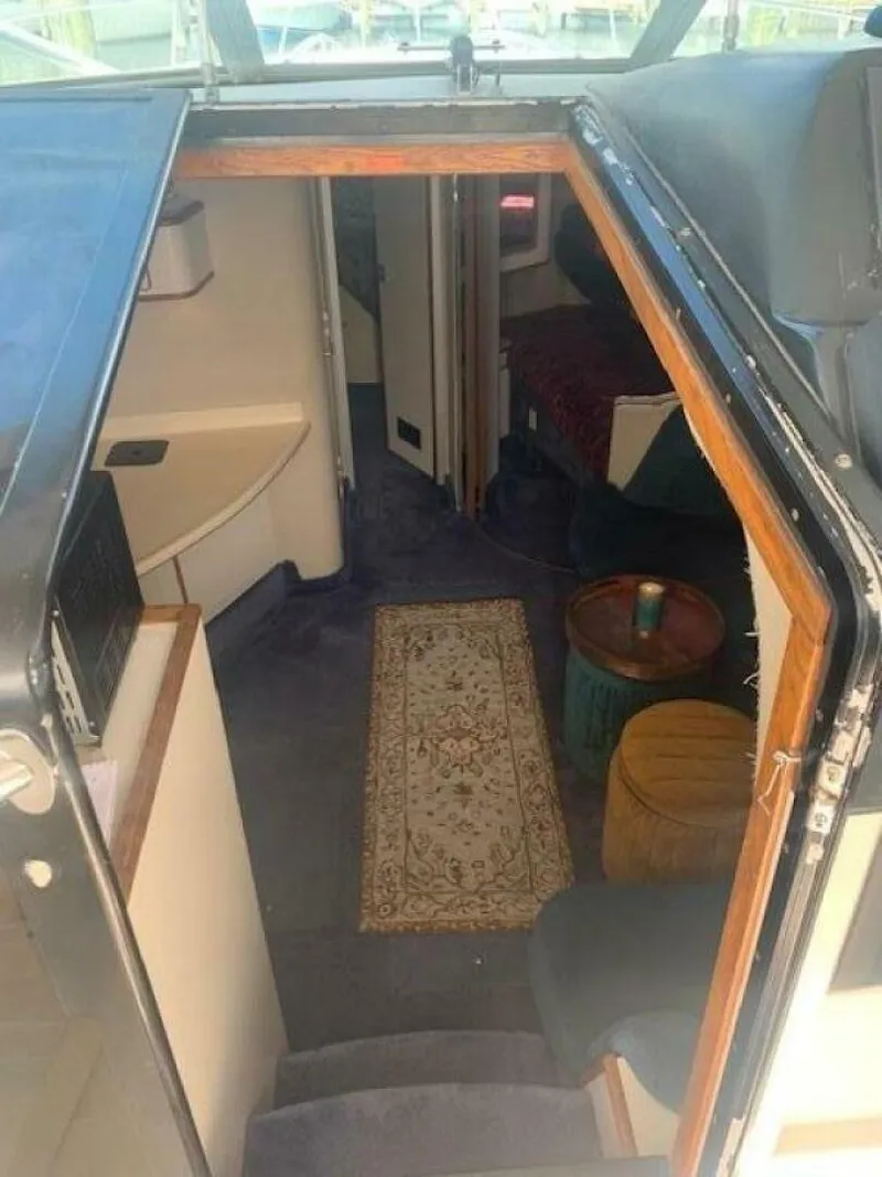 Slide: The Image of View in salon from Cockpit - 3992493