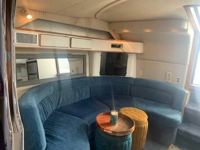 Slide: The Image of Salon Couch - 3994257