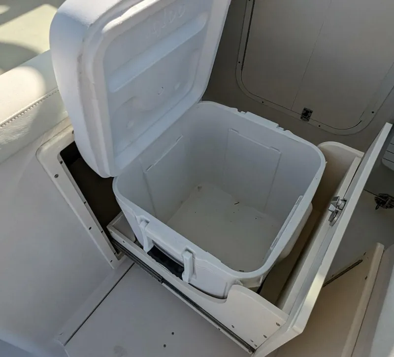 Slide: The Image of Cobia 256 Express 2009 - 3995873