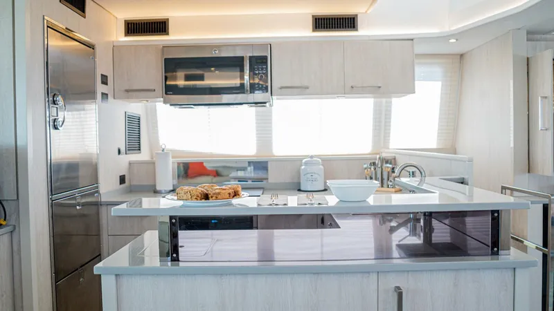 Slide: The Image of Leopard 58 2018 - 3996496