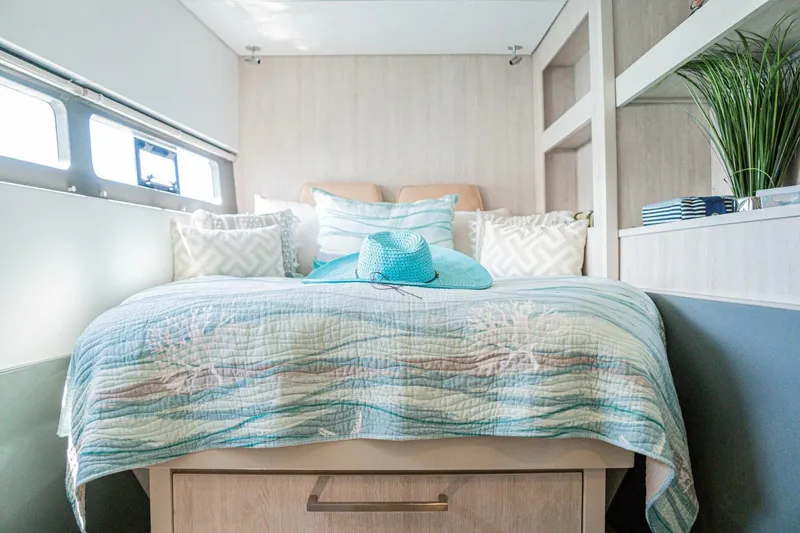 Slide: The Image of Leopard 58 2018 - 3996515