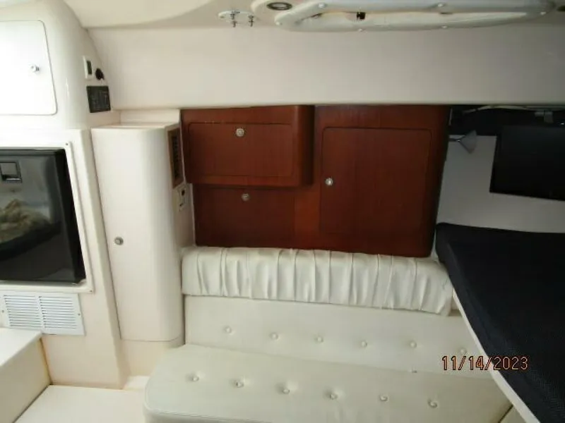 Slide: The Image of 34' Intrepid cabin port - 4000105
