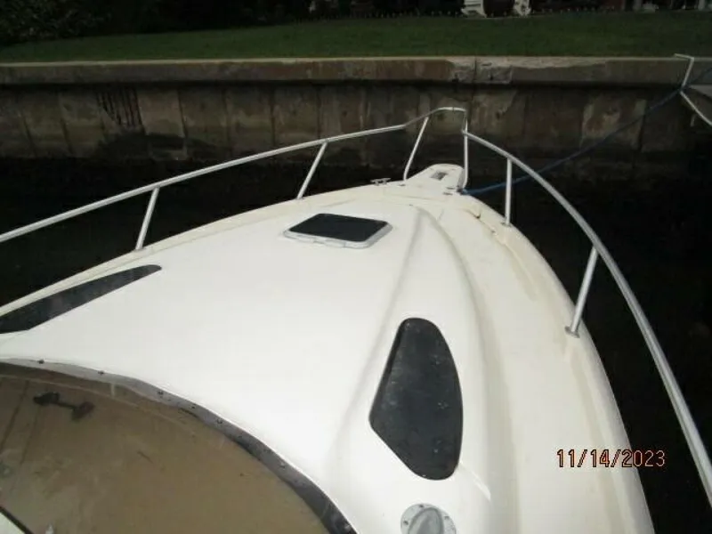 Slide: The Image of 34' Intrepid foredeck1 - 4000116
