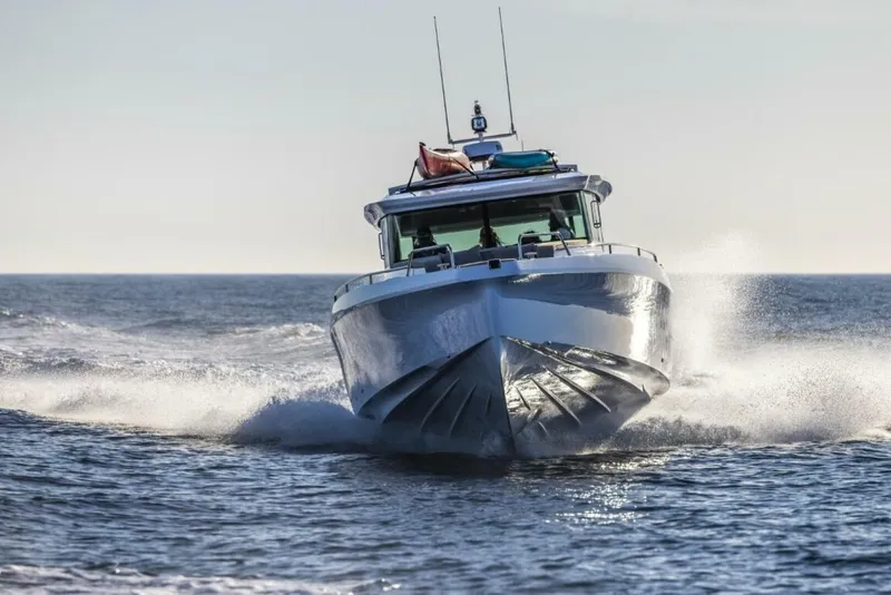 Slide: The Image of Axopar 45 XC Cross Cabin 2025 - 4002964