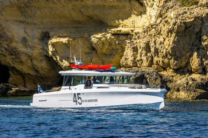 Slide: The Image of Axopar 45 XC Cross Cabin 2025 - 4002948