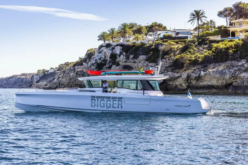 Slide: The Image of Axopar 45 XC Cross Cabin 2025 - 4002952