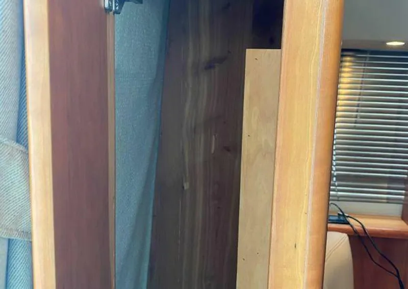 Slide: The Image of Silverton 330 Sport Bridge 2002 - 4005757