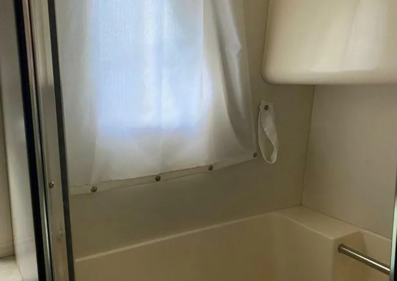 Slide: The Image of Silverton 330 Sport Bridge 2002 - 4005771