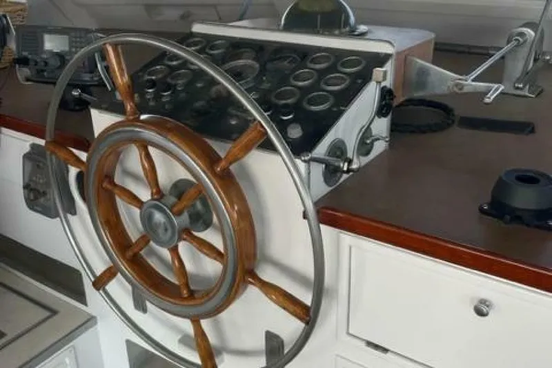 Slide: The Image of Huckins Linwood 58 1966 - 4038845